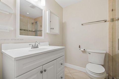 Copropriété à vendre à Hialeah, Floride: 3 chambres, 106 m2 № 2168696 - photo 25