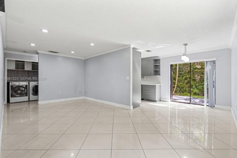 Copropriété à vendre à Hialeah, Floride: 3 chambres, 106 m2 № 2168696 - photo 5