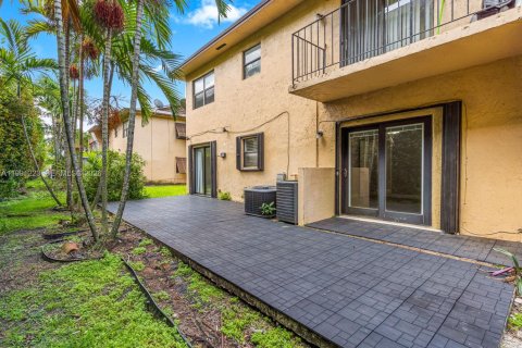 Copropriété à vendre à Hialeah, Floride: 3 chambres, 106 m2 № 2168696 - photo 30