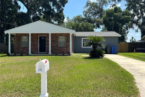 Villa ou maison à Brandon, Floride 3 chambres, 148.18 m2 № 2119052