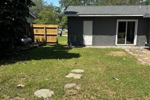 Villa ou maison à louer à Brandon, Floride: 3 chambres, 148.18 m2 № 2119052 - photo 13