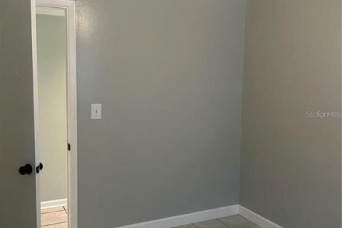 Villa ou maison à louer à Brandon, Floride: 3 chambres, 148.18 m2 № 2119052 - photo 21