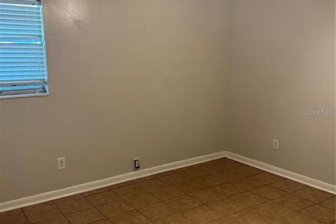 Villa ou maison à louer à Brandon, Floride: 3 chambres, 148.18 m2 № 2119052 - photo 30
