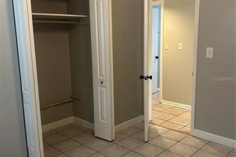 Villa ou maison à louer à Brandon, Floride: 3 chambres, 148.18 m2 № 2119052 - photo 20