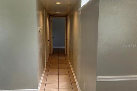 Villa ou maison à louer à Brandon, Floride: 3 chambres, 148.18 m2 № 2119052 - photo 17