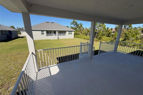 Villa ou maison à vendre à Port Charlotte, Floride: 4 chambres, 196.67 m2 № 2429455 - photo 21