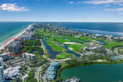 Condo in Longboat Key, Florida, 2 bedrooms  № 1915393 - photo 2