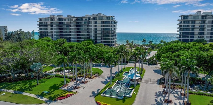 Condo in Longboat Key, Florida, 2 bedrooms № 1915393