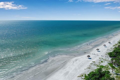 Condo in Longboat Key, Florida, 2 bedrooms  № 1915393 - photo 8