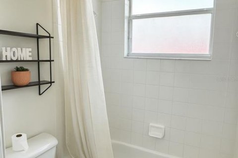 Casa en venta en Davenport, Florida, 5 dormitorios, 268.95 m2 № 2426005 - foto 27