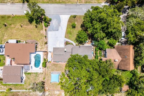 House in Clermont, Florida 3 bedrooms, 233.18 sq.m. № 1808634 - photo 28
