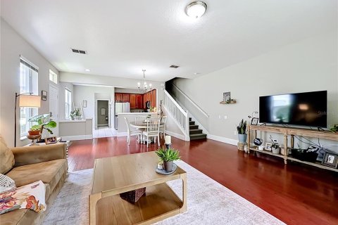 Townhouse in Orlando, Florida 3 bedrooms, 146.51 sq.m. № 2106545 - photo 28