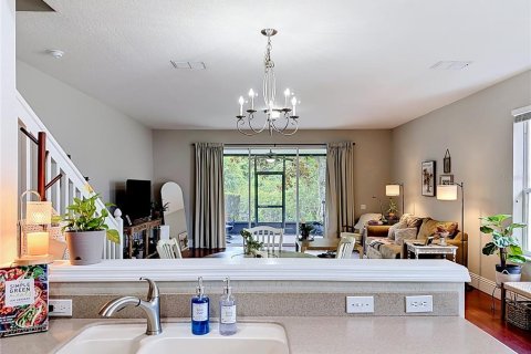 Townhouse in Orlando, Florida 3 bedrooms, 146.51 sq.m. № 2106545 - photo 10