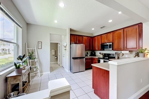 Townhouse in Orlando, Florida 3 bedrooms, 146.51 sq.m. № 2106545 - photo 5