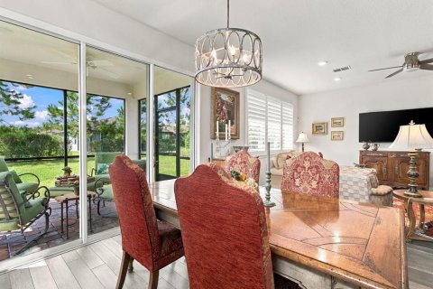 Villa ou maison à vendre à Land O' Lakes, Floride: 2 chambres, 154.12 m2 № 2423587 - photo 14
