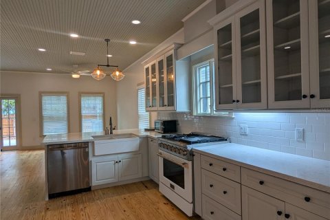 Villa ou maison à louer à Gainesville, Floride: 3 chambres, 89.93 m2 № 2155910 - photo 7