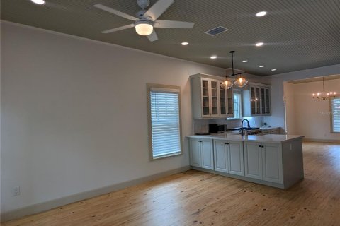 Villa ou maison à louer à Gainesville, Floride: 3 chambres, 89.93 m2 № 2155910 - photo 12