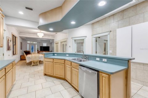 House in Ormond Beach, Florida 3 bedrooms, 290.32 sq.m. № 2099568 - photo 20