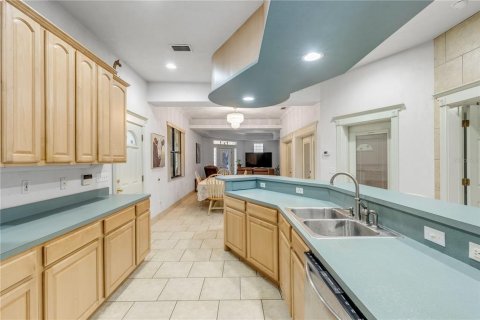 House in Ormond Beach, Florida 3 bedrooms, 290.32 sq.m. № 2099568 - photo 23
