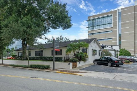 Propiedad comercial en alquiler en Orlando, Florida, 165.46 m2 № 1787373 - foto 4