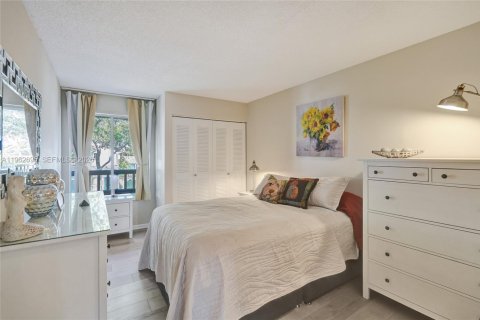 Touwnhouse à vendre à Deerfield Beach, Floride: 2 chambres, 132.76 m2 № 2080180 - photo 25