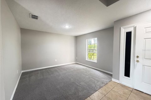 House in Leesburg, Florida 4 bedrooms, 272.76 sq.m. № 2197743 - photo 6
