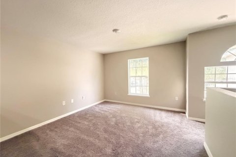 House in Leesburg, Florida 4 bedrooms, 272.76 sq.m. № 2197743 - photo 12