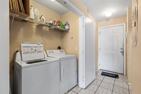 Купить кондоминиум в Гейнсвилл, Флорида 3 комнаты, 109.35м2, № 1840274 - фото 19
