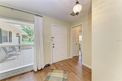 House in Sarasota, Florida 2 bedrooms, 163.14 sq.m. № 2213133 - photo 5