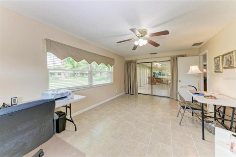 House in Sarasota, Florida 2 bedrooms, 163.14 sq.m. № 2213133 - photo 28