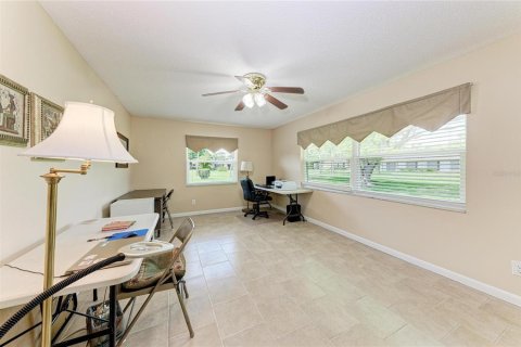 House in Sarasota, Florida 2 bedrooms, 163.14 sq.m. № 2213133 - photo 26