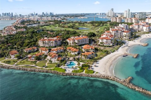 Copropriété à louer à Miami Beach, Floride: 2 chambres, 174.19 m2 № 2015165 - photo 2