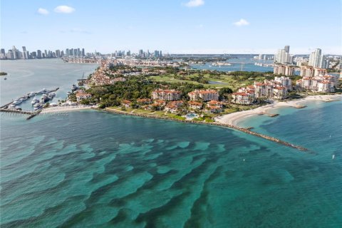 Copropriété à louer à Miami Beach, Floride: 2 chambres, 174.19 m2 № 2015165 - photo 3