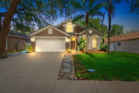 Casa en venta en Valrico, Florida, 4 dormitorios, 214.98 m2 № 2212016 - foto 2