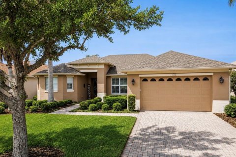 House in Kissimmee, Florida 2 bedrooms, 189.33 sq.m. № 2094017