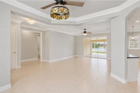 House in Kissimmee, Florida 2 bedrooms, 189.33 sq.m. № 2094017 - photo 11