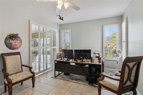 House in Kissimmee, Florida 2 bedrooms, 189.33 sq.m. № 2094017 - photo 30