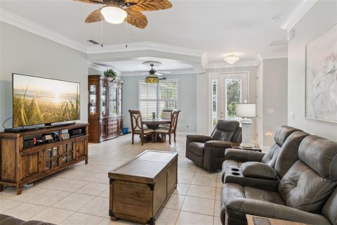 House in Kissimmee, Florida 2 bedrooms, 189.33 sq.m. № 2094017 - photo 7