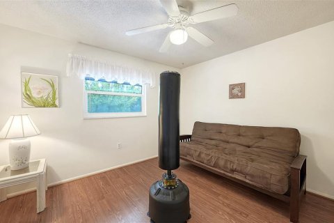 Condo in Sarasota, Florida, 2 bedrooms  № 2236800 - photo 18