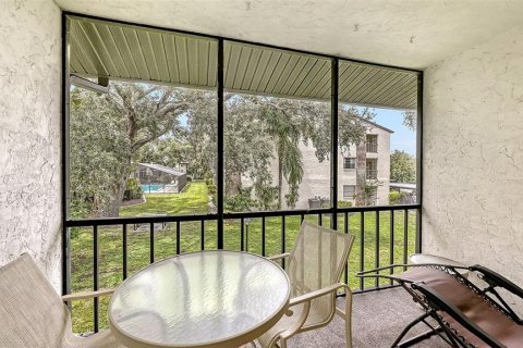 Condo in Sarasota, Florida, 2 bedrooms  № 2236800 - photo 23