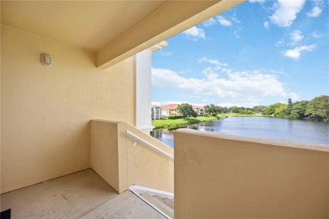 Copropriété à louer à Sarasota, Floride: 1 chambre, 76.37 m2 № 2403478 - photo 4