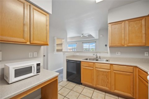 Copropriété à louer à Sarasota, Floride: 1 chambre, 76.37 m2 № 2403478 - photo 14