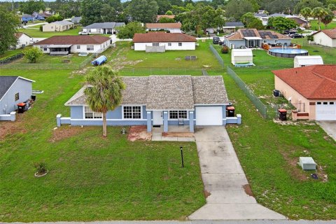 House in Ocala, Florida 2 bedrooms, 99.03 sq.m. № 1792701 - photo 1