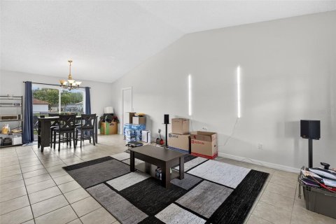 House in Ocala, Florida 2 bedrooms, 99.03 sq.m. № 1792701 - photo 3