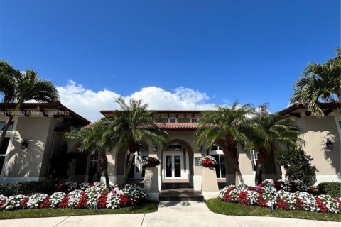 Adosado en venta en Cutler Bay, Florida, 3 dormitorios, 143.26 m2 № 1936989 - foto 24