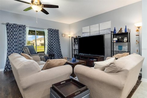 Adosado en venta en Davenport, Florida, 3 dormitorios, 156.91 m2 № 1819285 - foto 4