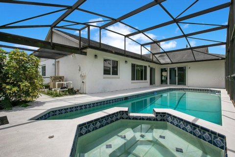 Casa en venta en Lake Mary, Florida, 4 dormitorios, 195.09 m2 № 1913782 - foto 6