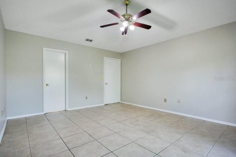 House in Lake Mary, Florida 4 bedrooms, 195.09 sq.m. № 1913782 - photo 23