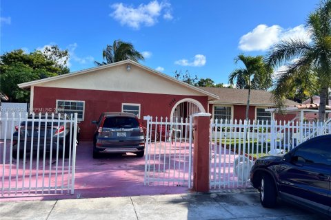 Villa ou maison à Homestead, Floride 5 chambres, 219.99 m2 № 2066638