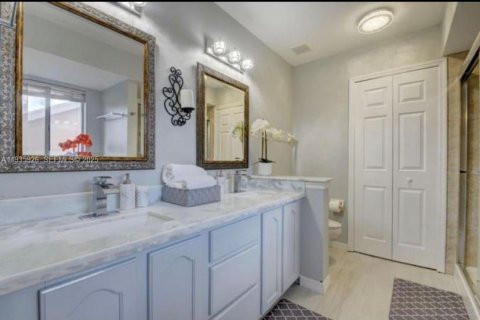 Casa en venta en Wellington, Florida, 5 dormitorios, 180.79 m2 № 2088766 - foto 29